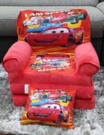 Set Fulger McQueen Fotoliu extensibil 115 cm si Perna plus