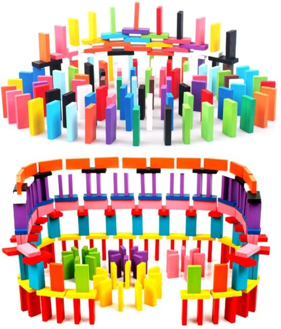 Joc societate Domino din lemn colorat 360-600 piese