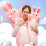 Perna lunga din plus Jucarie Iepurasul Roz moale si pufos