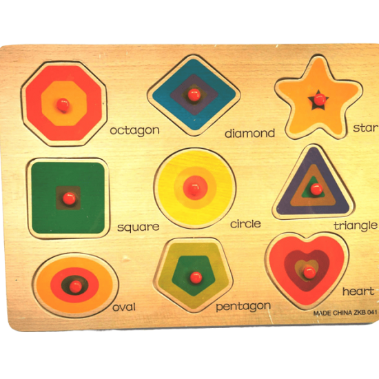 Puzzle-Montessori-forme-geometrice-din-lemn-cu-butoni.png