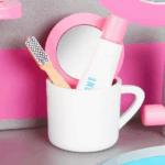 Maina-de-spalat-rufe-si-Masuta-de-toaleta-cu-chiuveta-pentru-fetite1