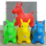 Calut gonflabil din cauciu pentru sarit