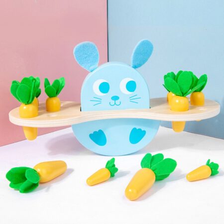 Balanta Montessori lemn Iepurele cantareste morcovii
