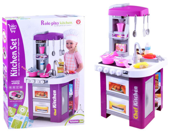 Bucatarie cu frigider-aparat de cafea-lumina si muzica Chef