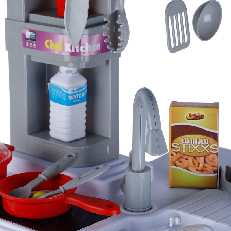 Bucatarie cu frigider-aparat de cafea-lumina si muzica Chef