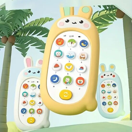 Telefonul dispune de o husa din silicon gros, detasabila.