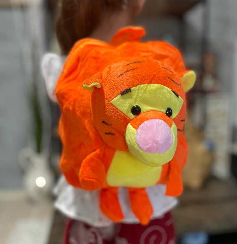 Ghiozdan gradinita 3D plus Tigrul Winnie the Pooh