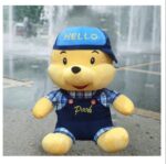 Jucarie plus Ursuletul Winnie the Pooh cu palarie Hello