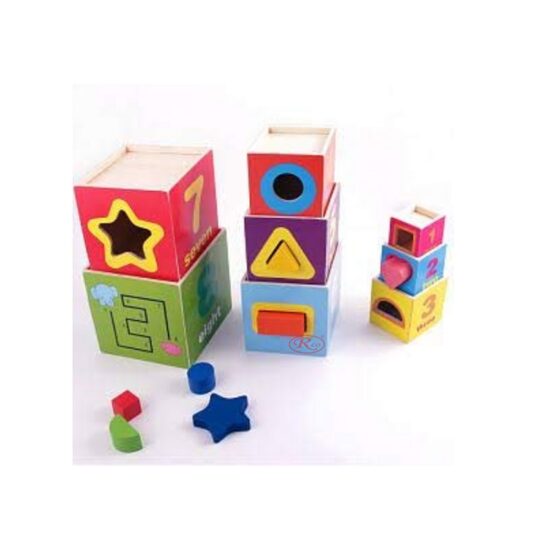 Piramida-cu-cuburi-din-lemn-Turn-cu-cifre-forme-si-animale.jpg