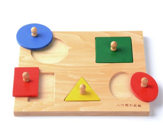 puzzle-5-forme-geometrice-incastru-cu-butoni-colorate