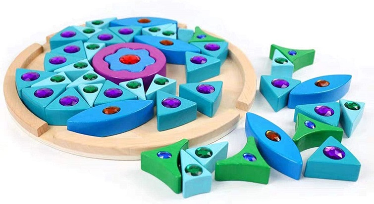 Joc-Montessori-Mandala-cu-pietre-din-lemn-natur-color.jpg
