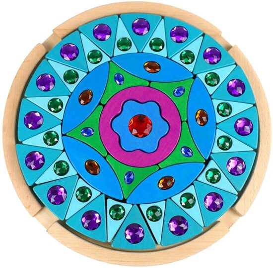Joc-Montessori-Mandala-cu-pietre-din-lemn-natur-color.jpg