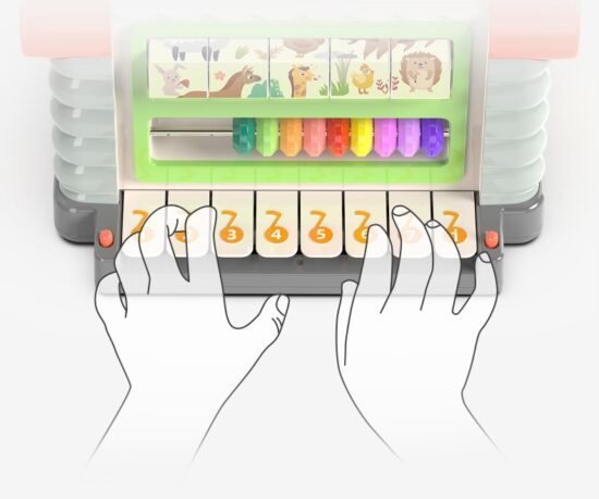 Jucarie interactiva cu activitati Casuta educativa si 3 cuburi