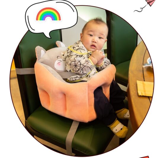 Scaun multifunctional din plus cu centura si desene bebelusi