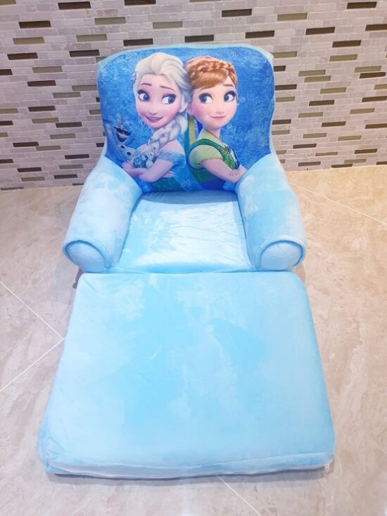 fotoliu-extensibil-plus-frozen-ana-si-elsa-triplu-115-cm
