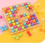 Joc Montessori Tablita cu bile colorate Rainbow color