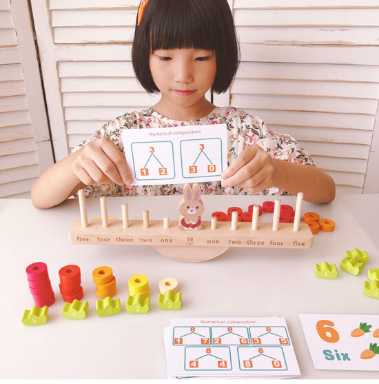 Joc echilibru Matematic Jucarie sortator cu forme Iepurasul
