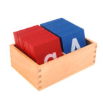 Litere latine Montessori cu majuscule si minuscule lemn