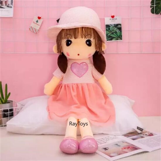 Papusa Kawaii din plus imbracata si cu palarie2