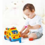 Jucarie Camioneta cu forme geometrice lumini sunete Hola