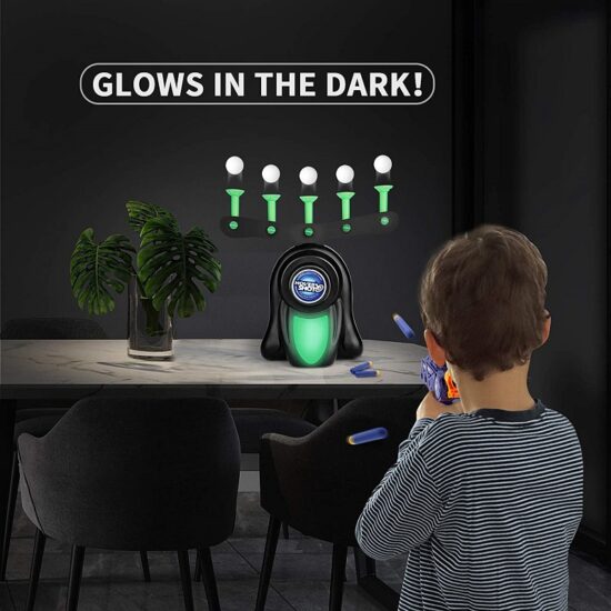 Joc Impusca si tinteste bilele plutitoare cu pistolul