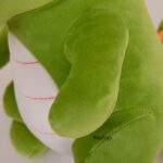 Jucarie plus Dinozaurul cu casti Ascultam muzica