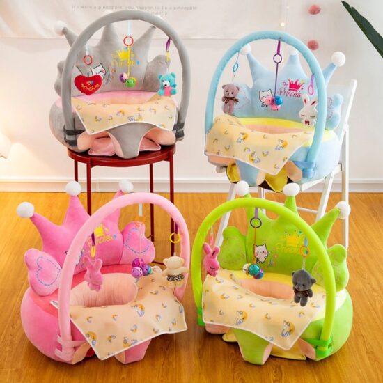 Fotoliu plus sit up Crown cu arcada si accesorii bebe Fotoliu plus sit up Crown cu arcada si accesorii bebe