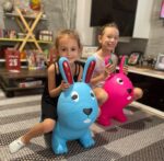 Jucarie de sarit iepurasul gonflabil din cauciuc My first Jumpy