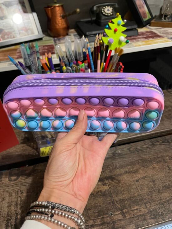 Penar colorat cu fermoar Jucarie Pop It din silicon antistres