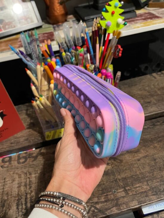 Penar colorat cu fermoar Jucarie Pop It din silicon antistres