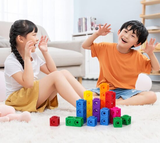 Cuburi de construit si calcule matematice Joc educativ Onshine