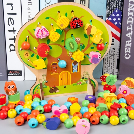 Joc de snuruit Copacul Montessori cu fructe animale si bile