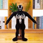 Jucarie plus personajul Venom din Spider-Man 3 super erou