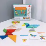Puzzle cu piese groase Tangram din lemn Forme geometrice