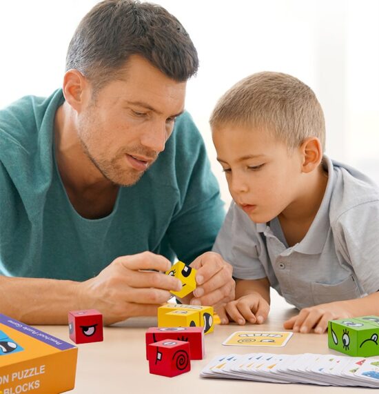 Puzzle lemn cu expresii faciale si carduri Joc de rol copii