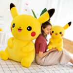 Jucarie plus Pokemon Pikachu Mascota desene animate 50 cm