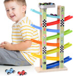 Pista cu 8 nivele Raliu cu 6 masinute lemn si Parcare