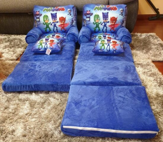 Set Eroii in Pijama Fotoliu extensibil copii si Perna plus