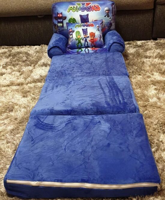 Set Eroii in Pijama Fotoliu extensibil copii si Perna plus