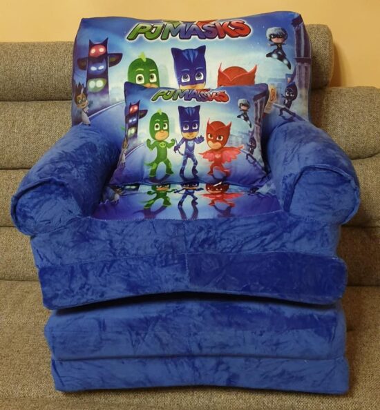 Set Eroii in Pijama Fotoliu extensibil copii si Perna plus