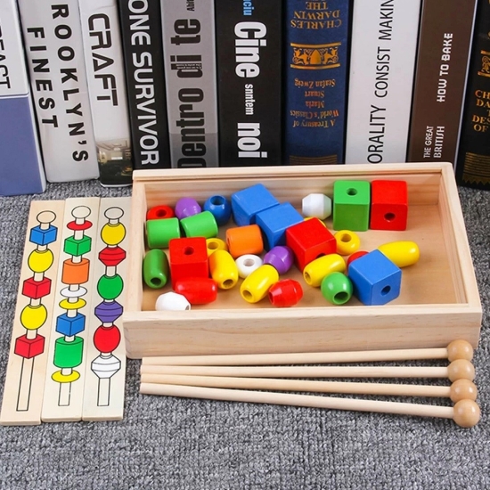 Forme geometrice Jucarii Montessori Puzzle Frigarui din lemn