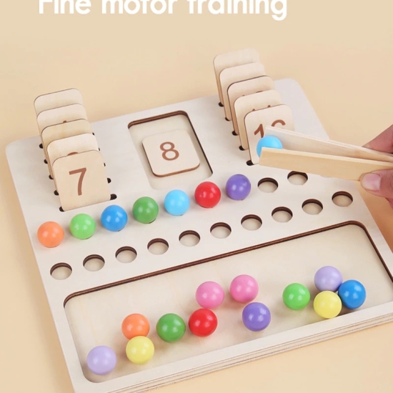Tabla Montessori Asocieri cu numere si bilute colorate