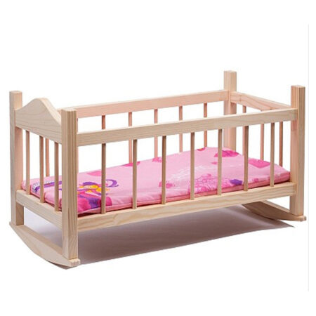 Patut balansoar papusi din lemn cu asternuturi