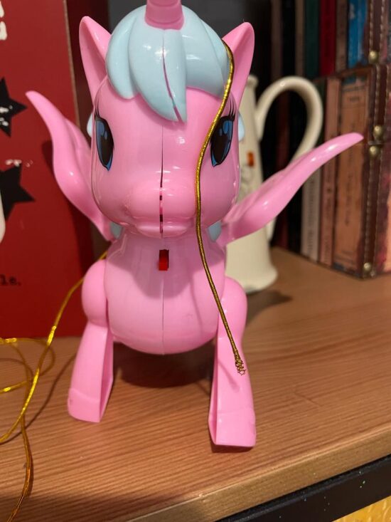 Jucarie interactiva Ponei mergator si muzical1