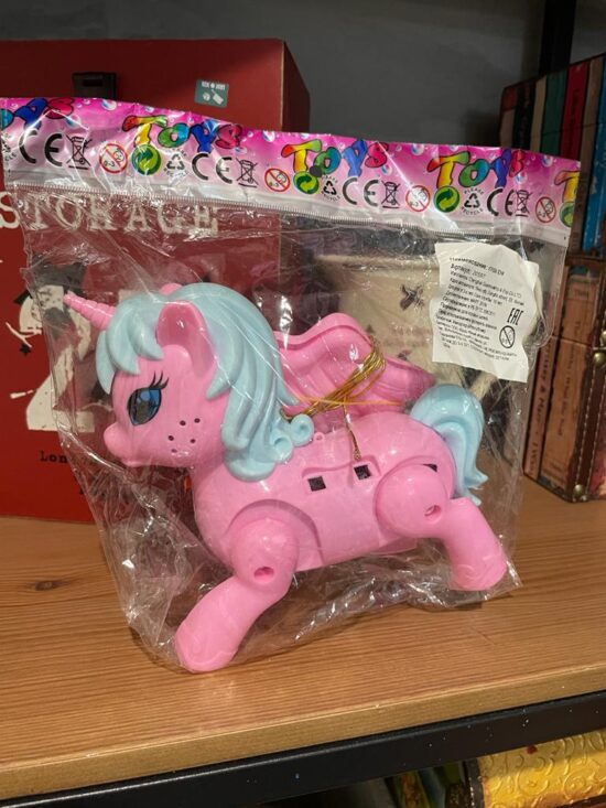 Jucarie interactiva Ponei mergator si muzical1