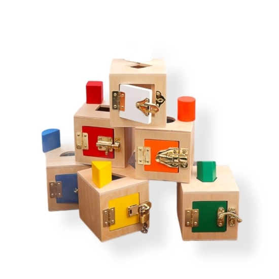 Set 6 cutii Montessori Incuie-descuie Forme geometrice