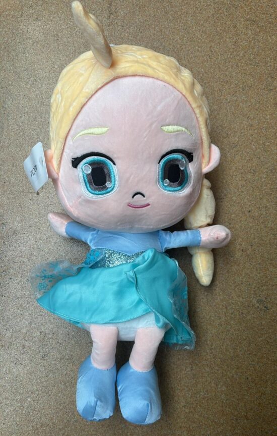 Set Jucarii plus Anna si Elsa Personaje desene animate copii