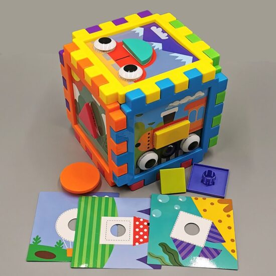 Cub creativ cu forme geometrice Puzzle butoni