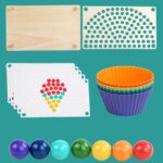 Joc asociere bile colorate Curcubeu cu paharele