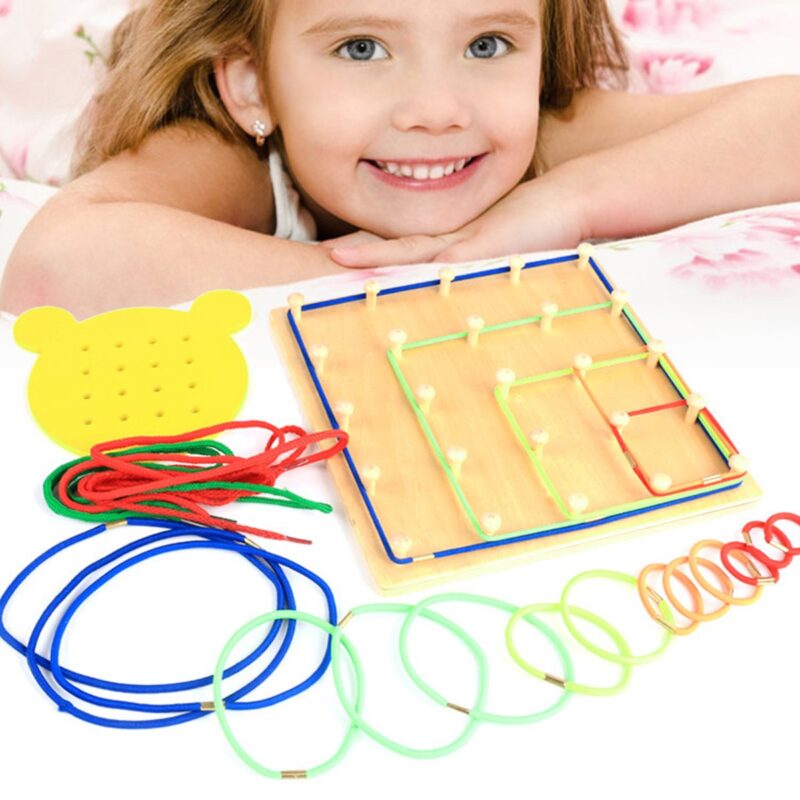 Joc grafic Stem Geoboard Matematic cu elastice